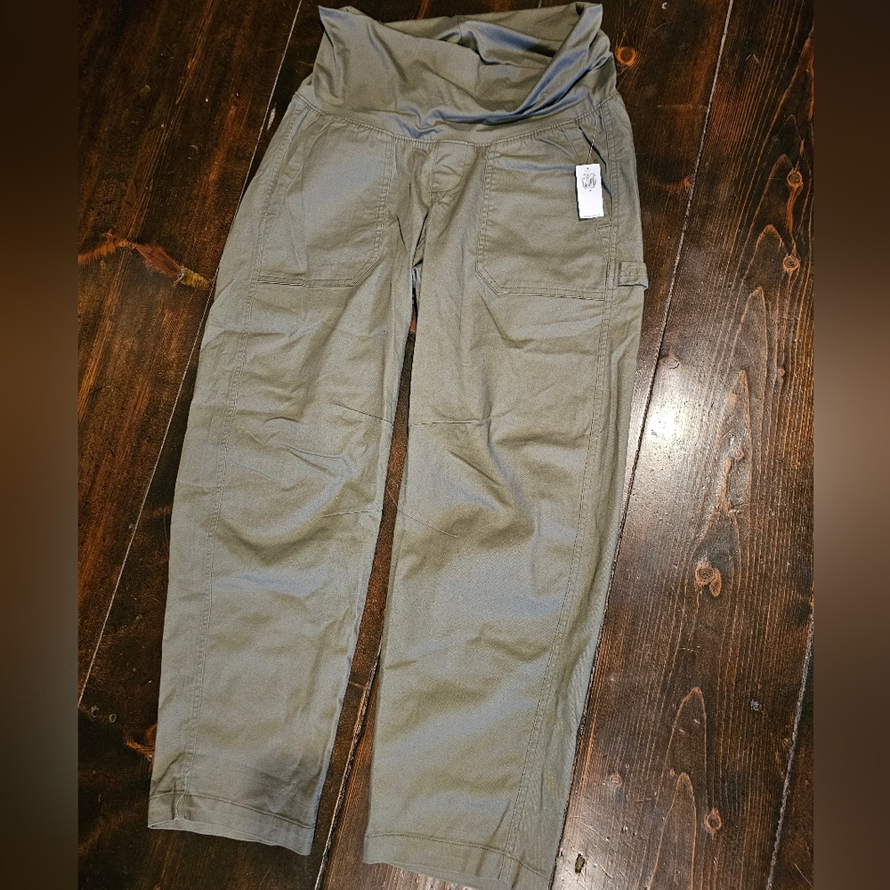 Woman's Maternity Olive Green Pants